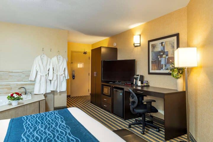 Room 20 of 60